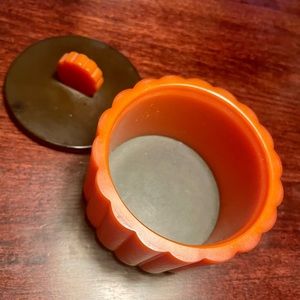 Vintage 1930s Bakelite Vanity box